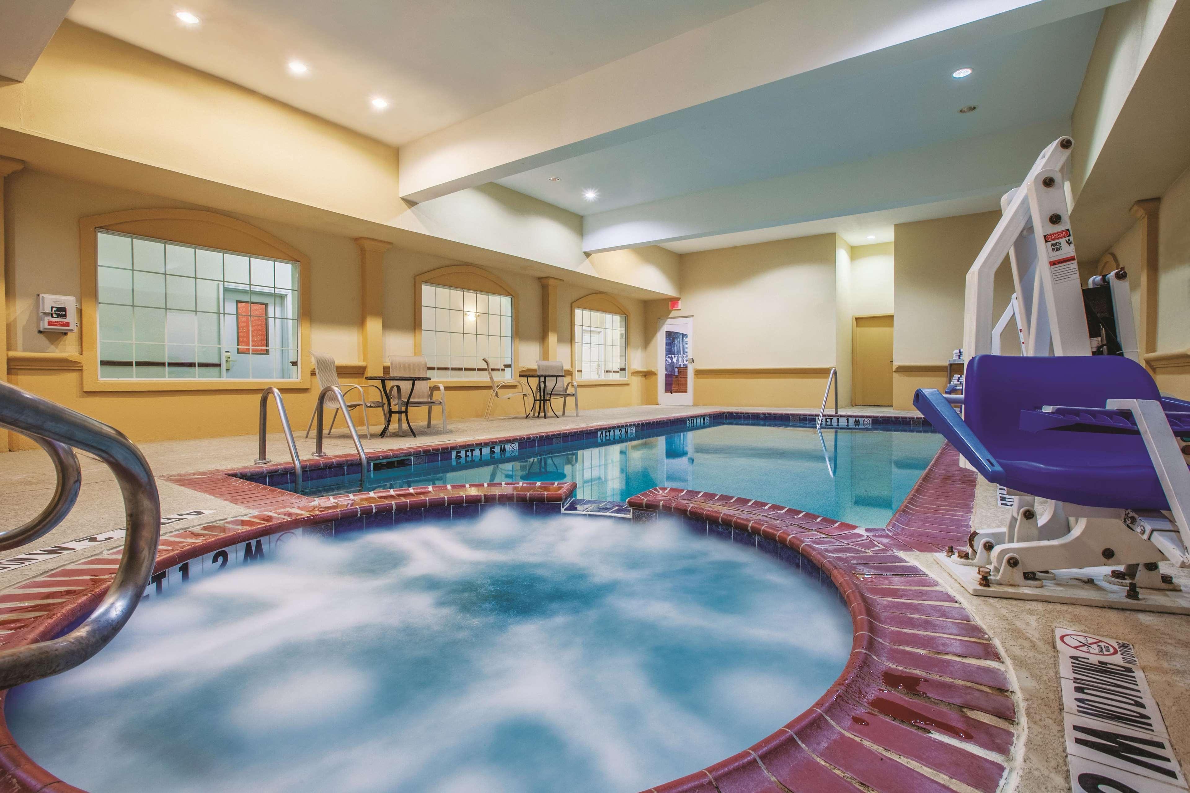La Quinta By Wyndham גיינסוויל מראה חיצוני תמונה