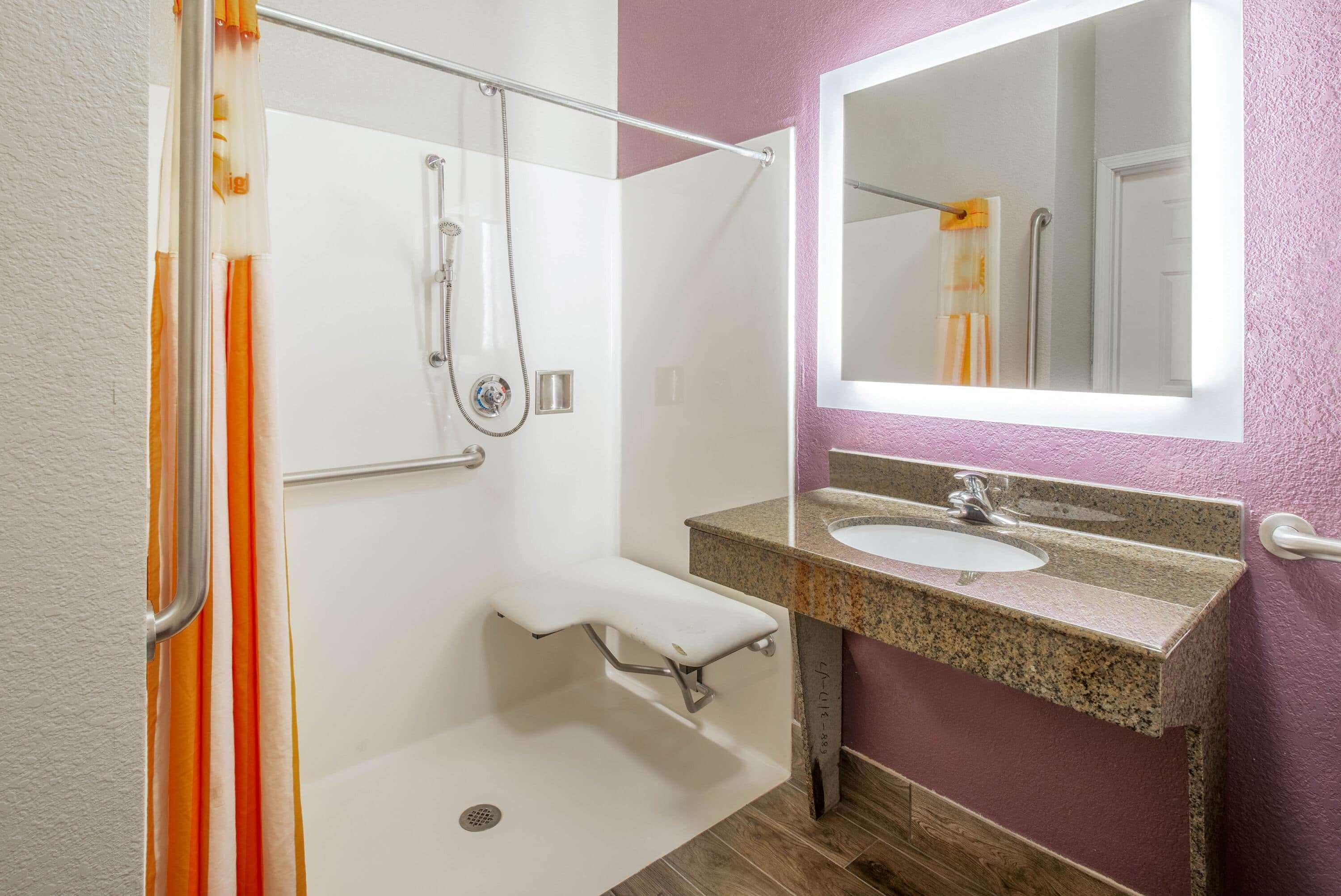 La Quinta By Wyndham גיינסוויל מראה חיצוני תמונה