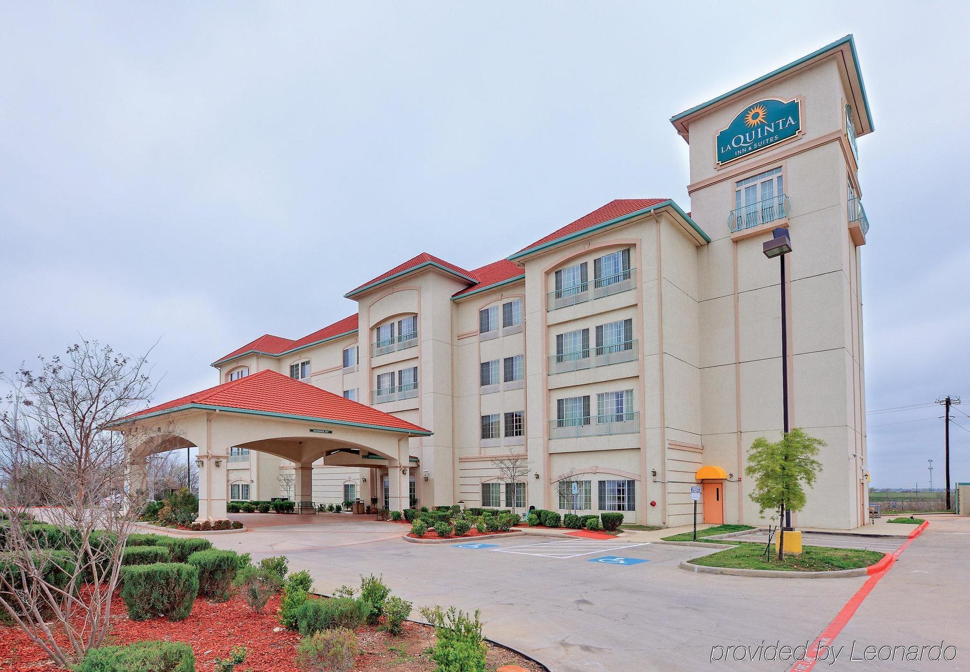 La Quinta By Wyndham גיינסוויל מראה חיצוני תמונה